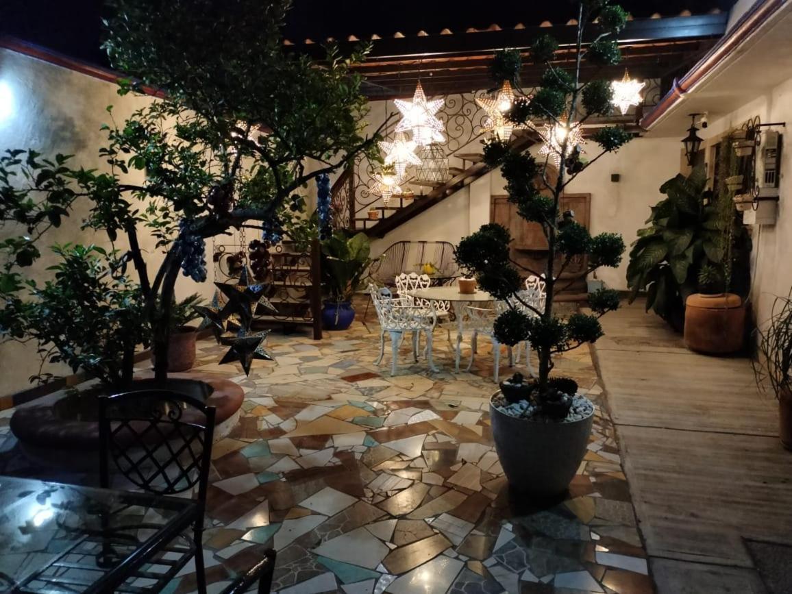 Hotel Casa Limon Santa Rosa de Jauregui Buitenkant foto